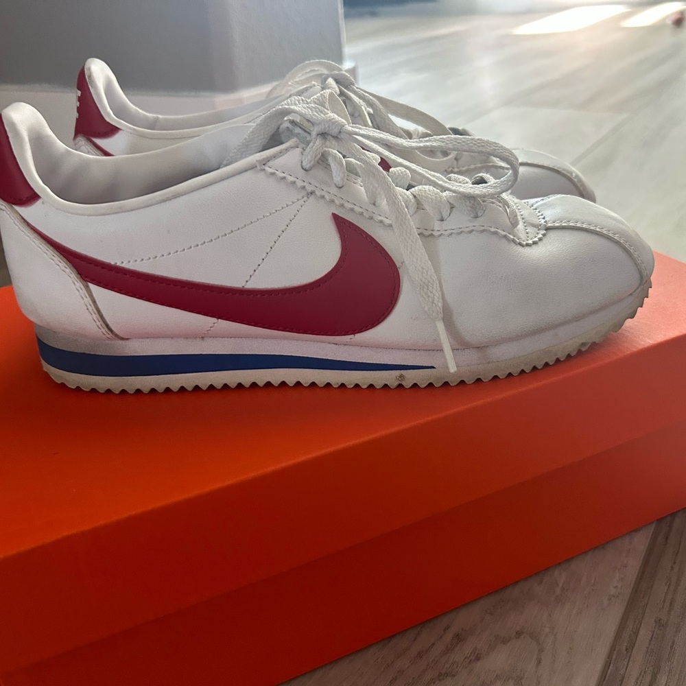 Nike Cortez red white & blue women’s 8